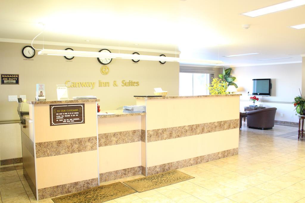 Canway Inn & Suites Dauphin Luaran gambar