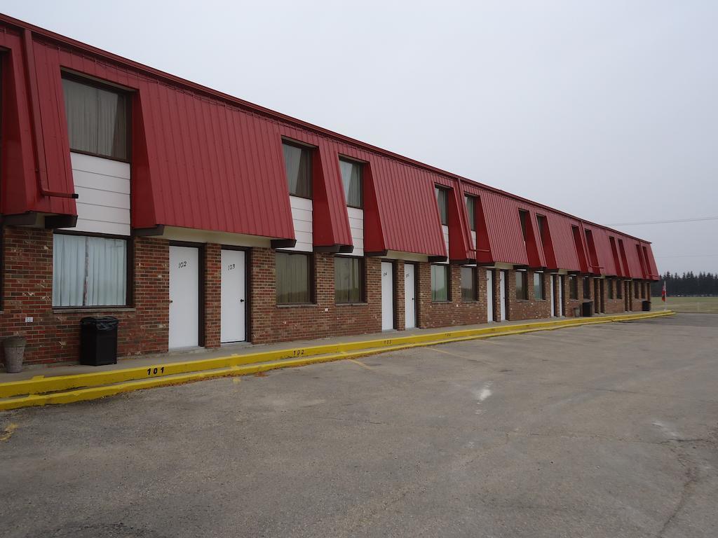 Canway Inn & Suites Dauphin Luaran gambar